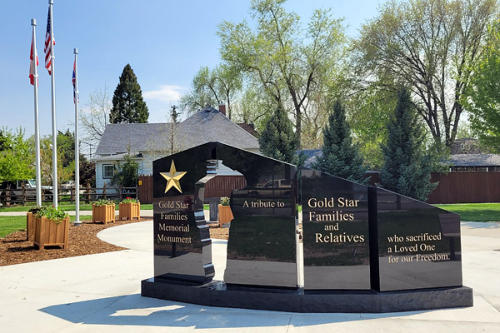 Patriot Park Gold Start Monument Photo